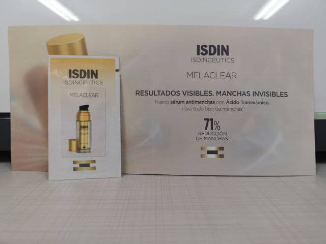 ISDIN Melaclear Serum review photo by lauryte