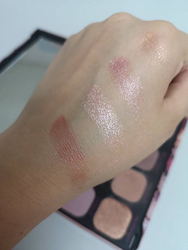 Makeup Revolution Forever Flawless Regal Romance Eyeshadow Palette review photo by lauryte