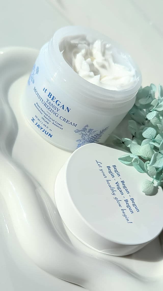 Jayjun It Began Tansy Moisturizing Cream review photo by cozycritique