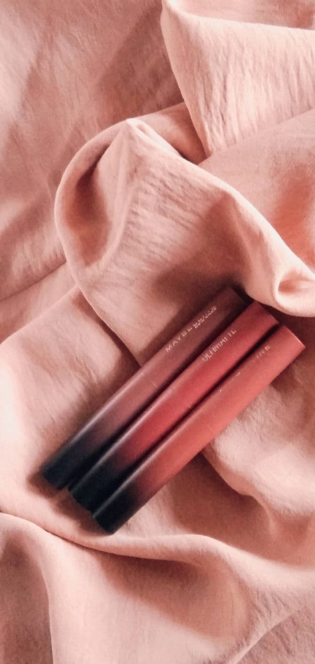 Maybelline Color Sensational Ultimatte Slim Lipstick review photo by skinathc