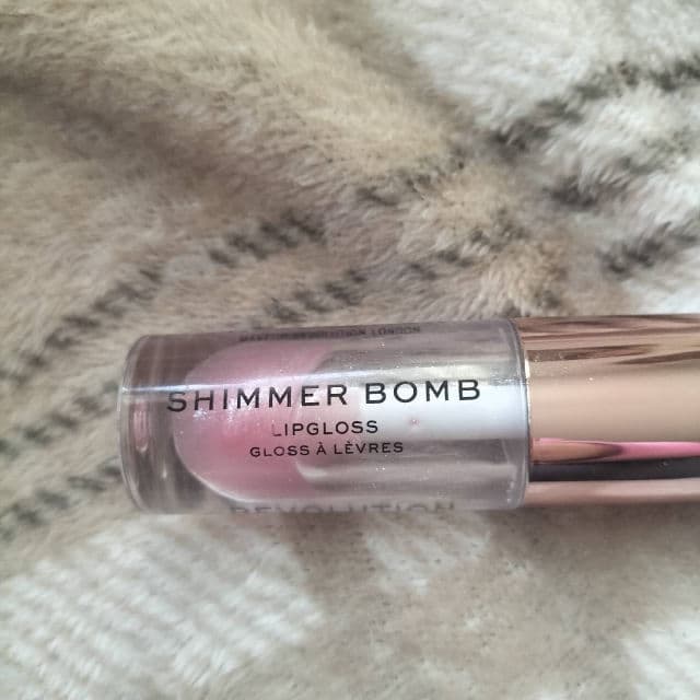 Makeup Revolution Sparkle review photo by pickywony