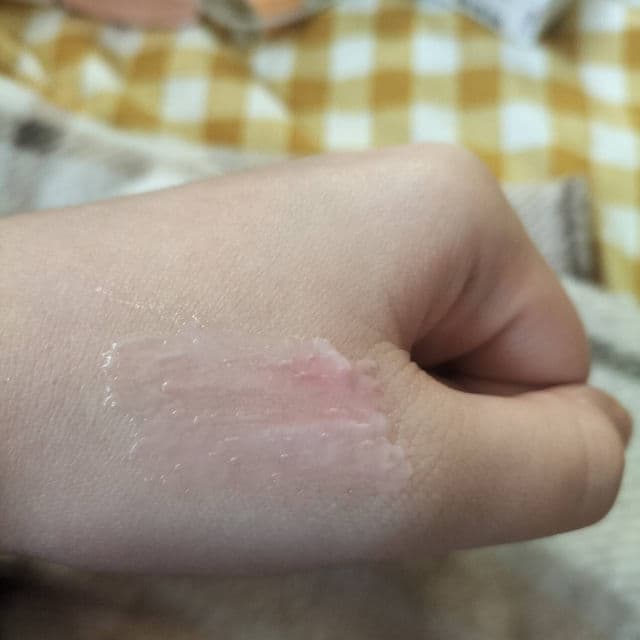 Makeup Revolution Ceramide Swirl Lip Gloss - Pure Gloss Clear review photo by pickywony