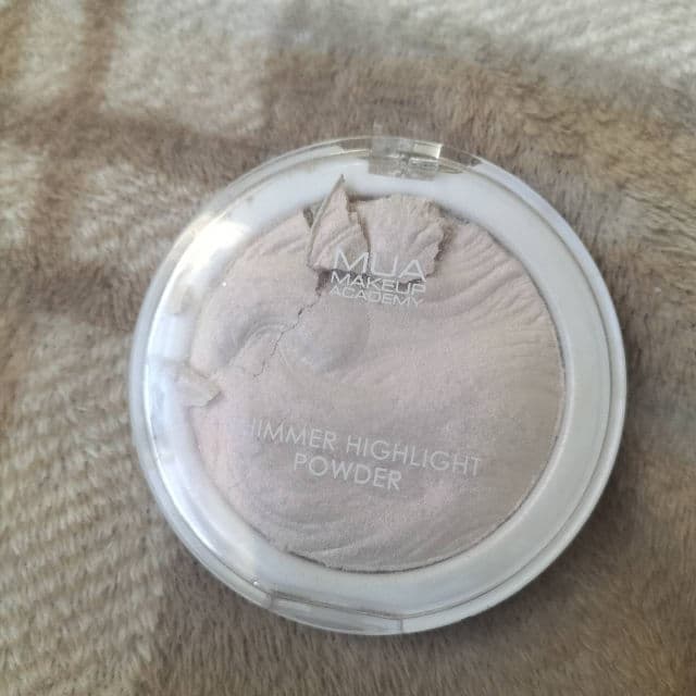 MUA Makeup Academy Radiant Cashmere review photo by pickywony