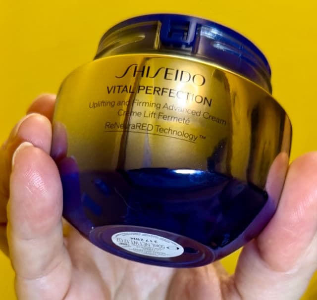 Shiseido Vital Perfection Uplifting and Firming Cream review photo by momtssatswesewsnjs