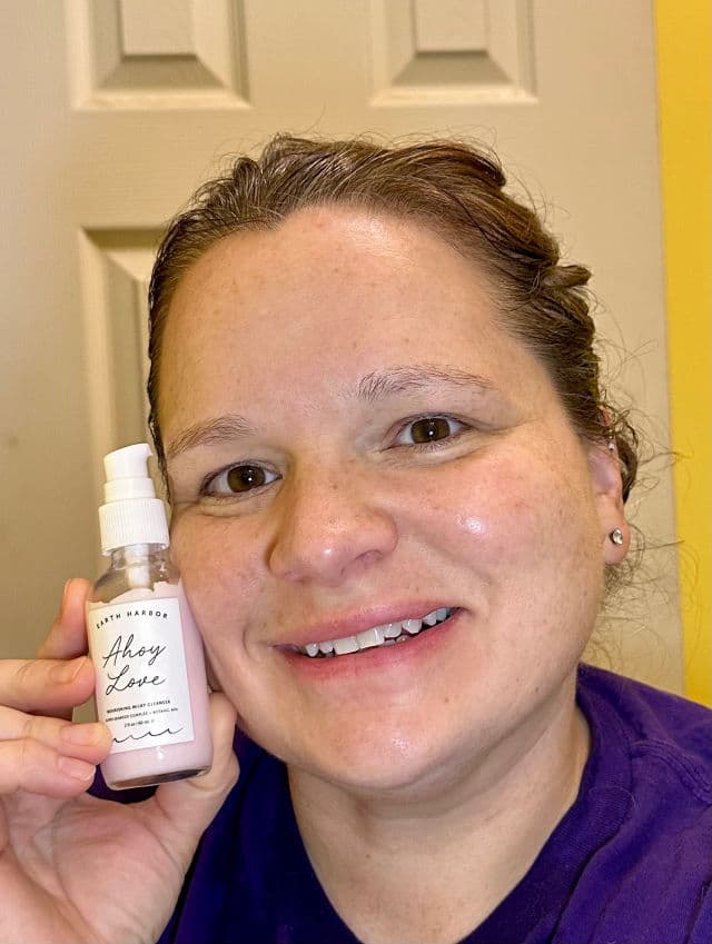 Earth Harbor Naturals Ahoy Love Nourishing Cream Cleanser review photo by momtssatswesewsnjs