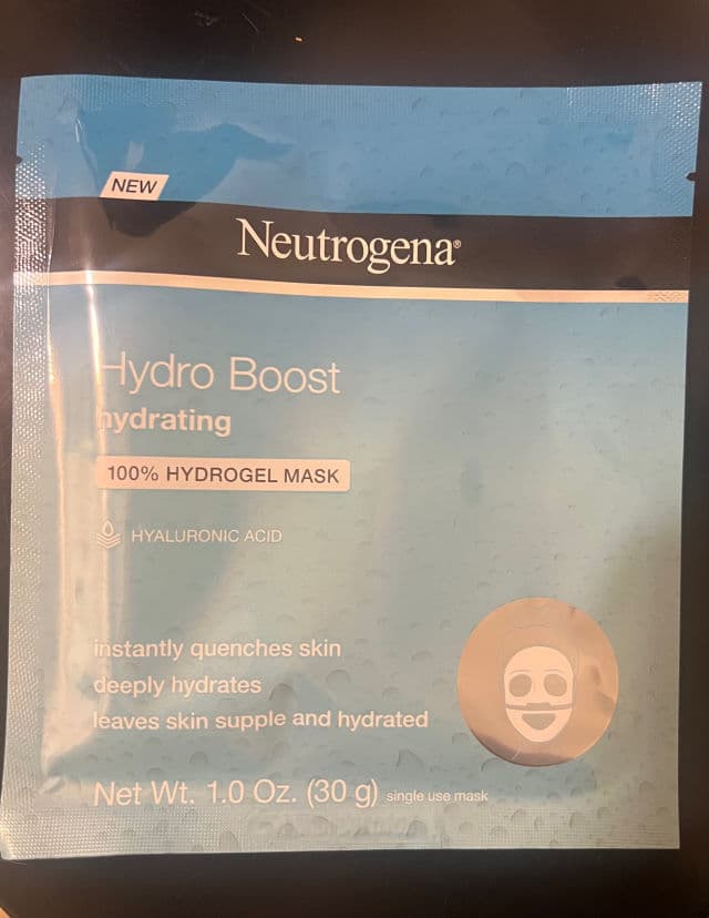 Neutrogena Moisturizing Hydro Boost Hydrating Face Mask review photo by PickyRosie