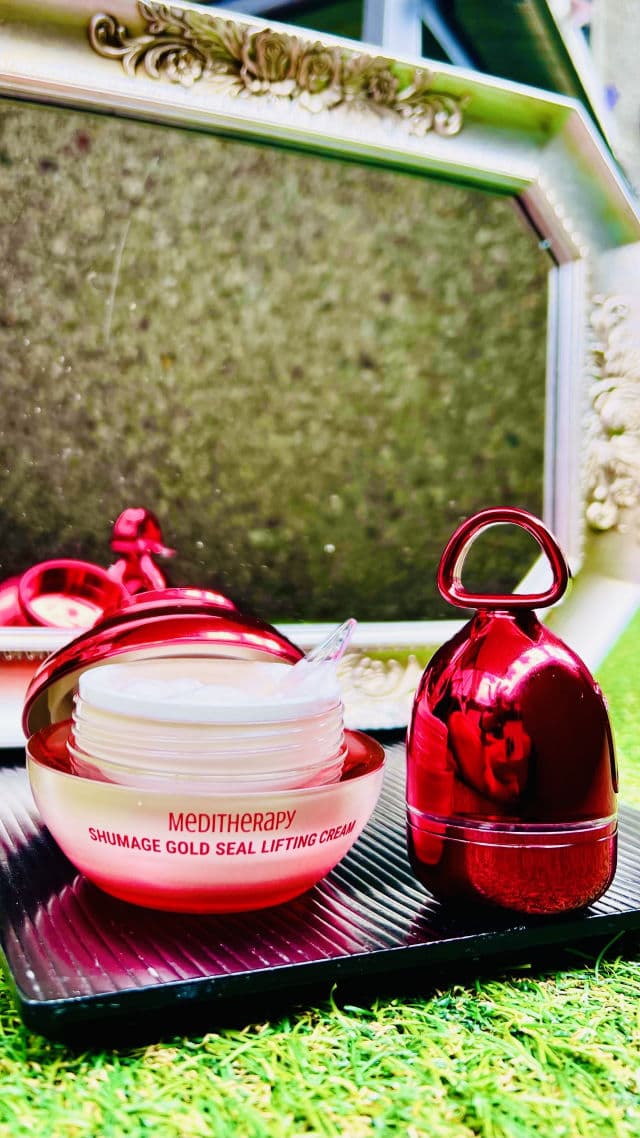 Meditherapy Shumage EMS Device & Gold Seal Lifting Cream review photo by Maham4peace