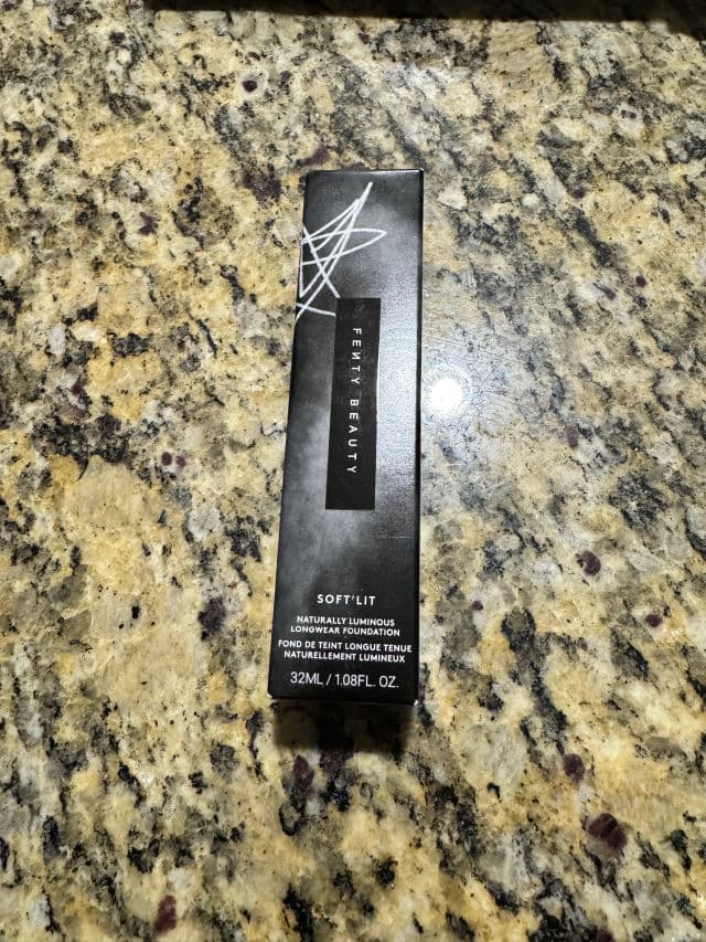 Benefit Cosmetics Firm It Up Eye Serum review photo by Susan7795