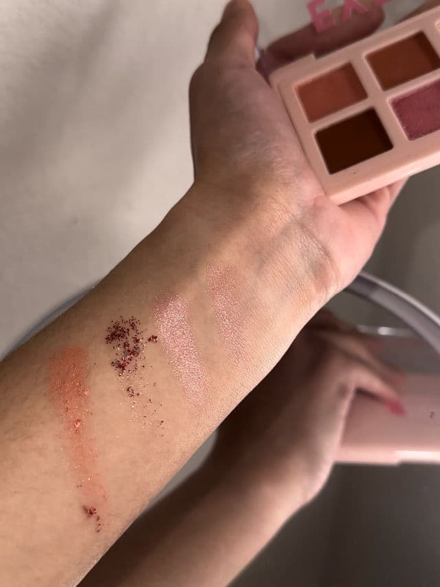 Pinkflash Cherry Macaron review photo by kirstinangela