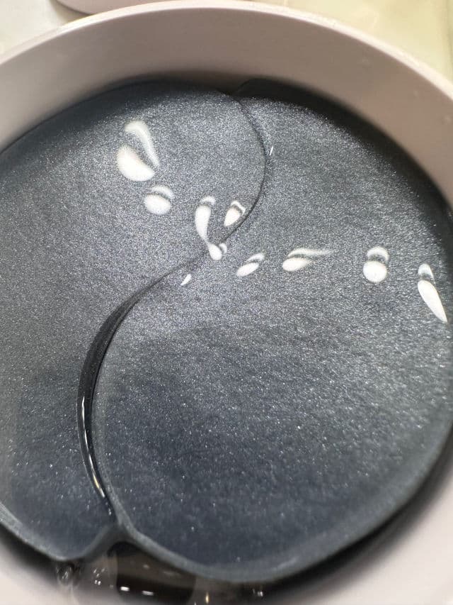 ESFOLIO Black Pearl Hydrogel Eye Patch review photo by kirstinangela