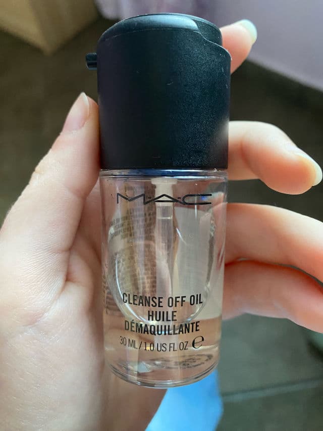 MAC Cleanse Off Oil review photo by Joojooleea