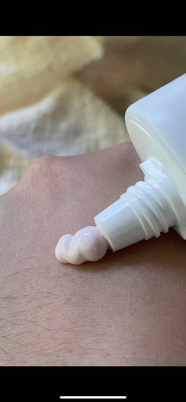 K-Secret Calamine Secret Sunblock SPF50+ PA++++ review photo by skinmindph