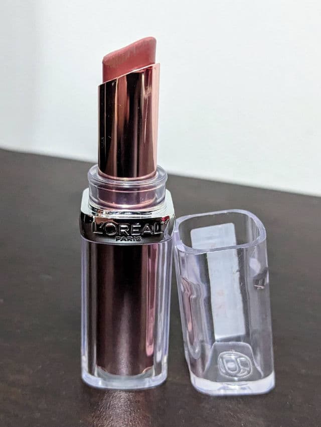L'Oreal Paris Glow Paradise Balm-In Lipstick review photo by samiahR