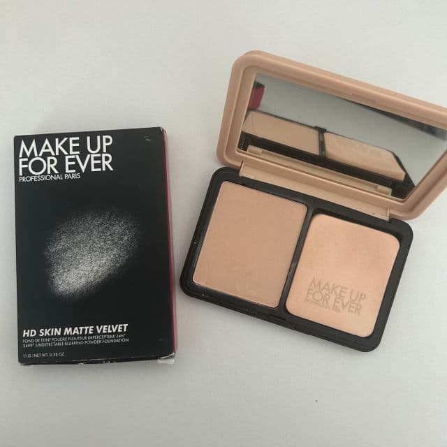 Make Up For Ever HD Skin Matte Velvet Powder Foundation review photo by AleD