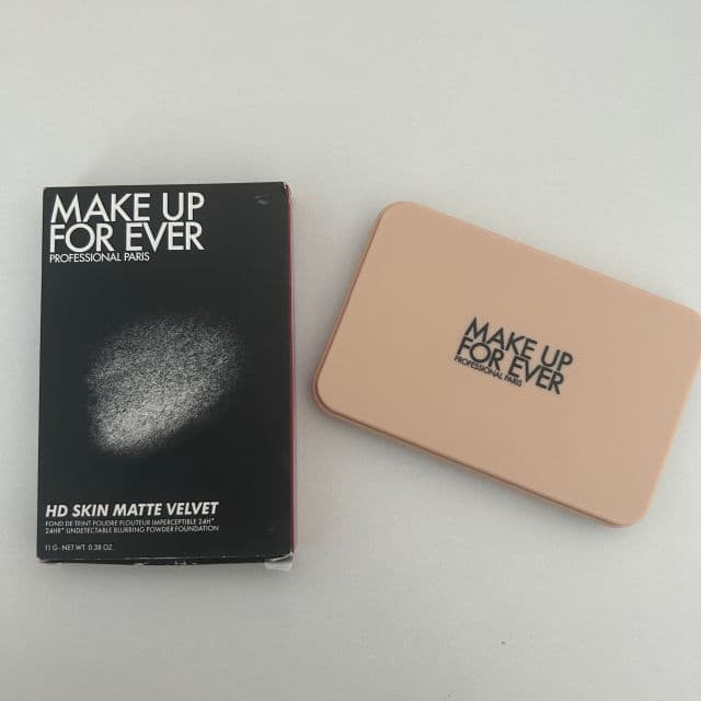 Make Up For Ever HD Skin Matte Velvet Powder Foundation review photo by AleD