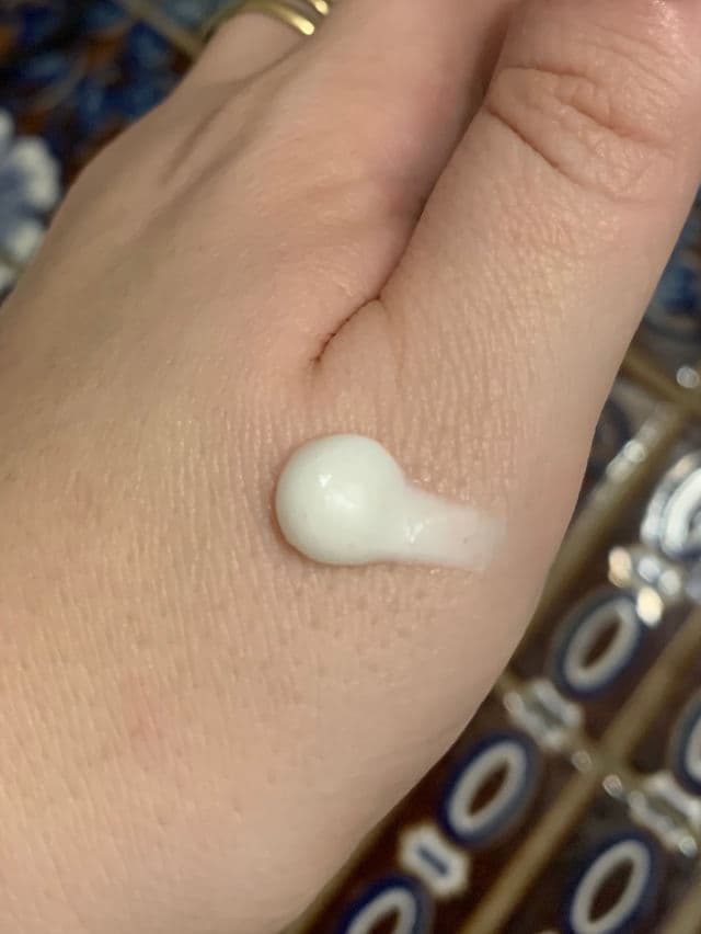 INNISFREE Green Tea Hydrating Cleansing Foam review photo by Vonnish