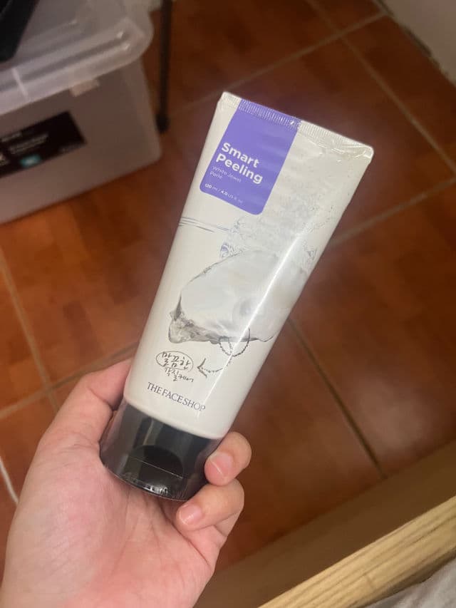 THE FACE SHOP Smart Peeling White Jewel review photo by Itsheyraaa