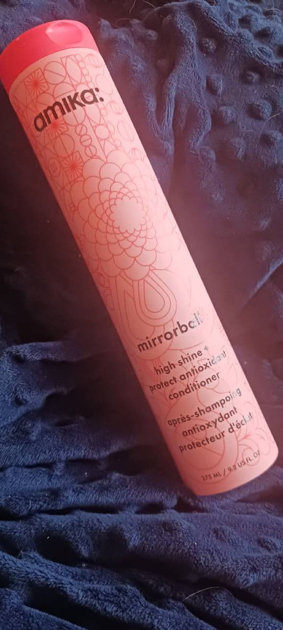 amika: Mirrorball High Shine + Protect Antioxidant Conditioner review photo by eriscancreatekaos