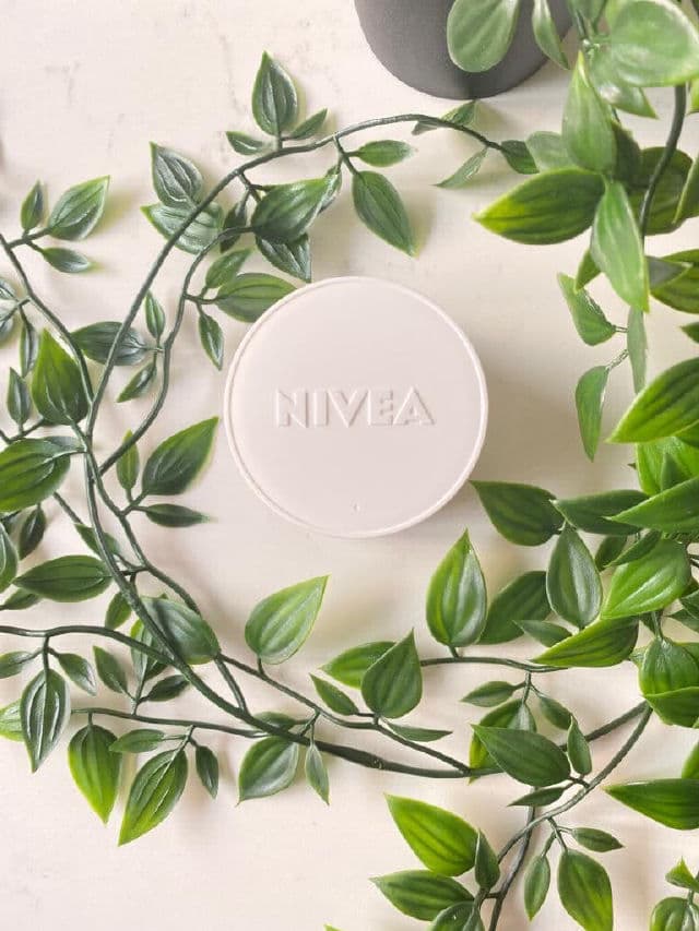 Nivea Naturally Good Radiance Day Cream review photo by Rezwana