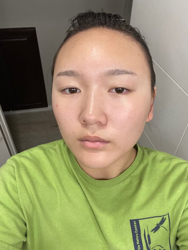 Neutrogena Clear Face Break-Out Free Liquid Lotion Sunscreen Broad Spectrum SPF 50 review photo by alinamalina