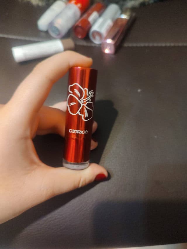 Catrice Tinted Lip Glow Balm review photo by inesici