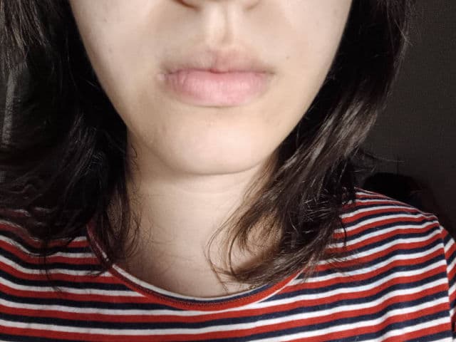 Essence Heart Core Fruity Lip Balm - 02 Sweet Strawberry review photo by inesici