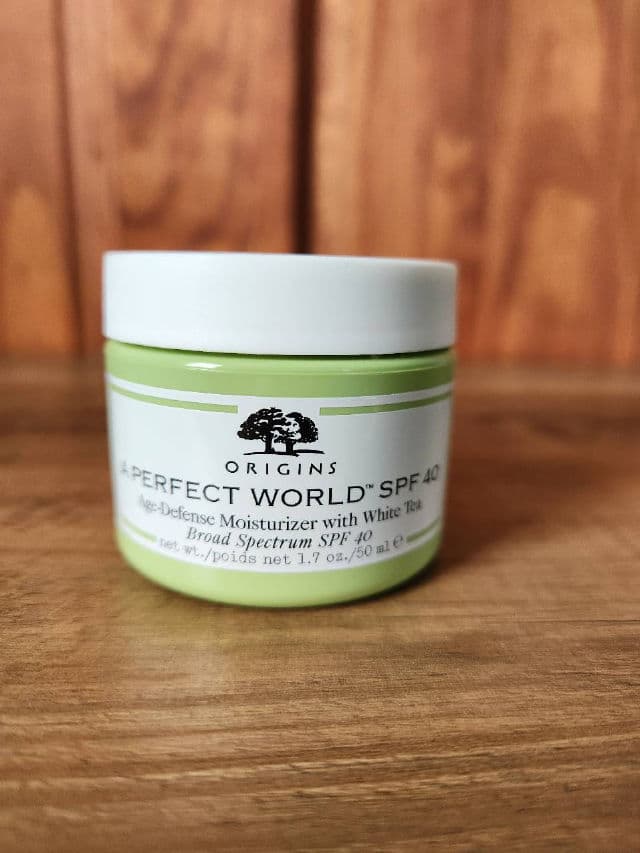 Origins A Perfect Word SPF40 review photo by Ninast