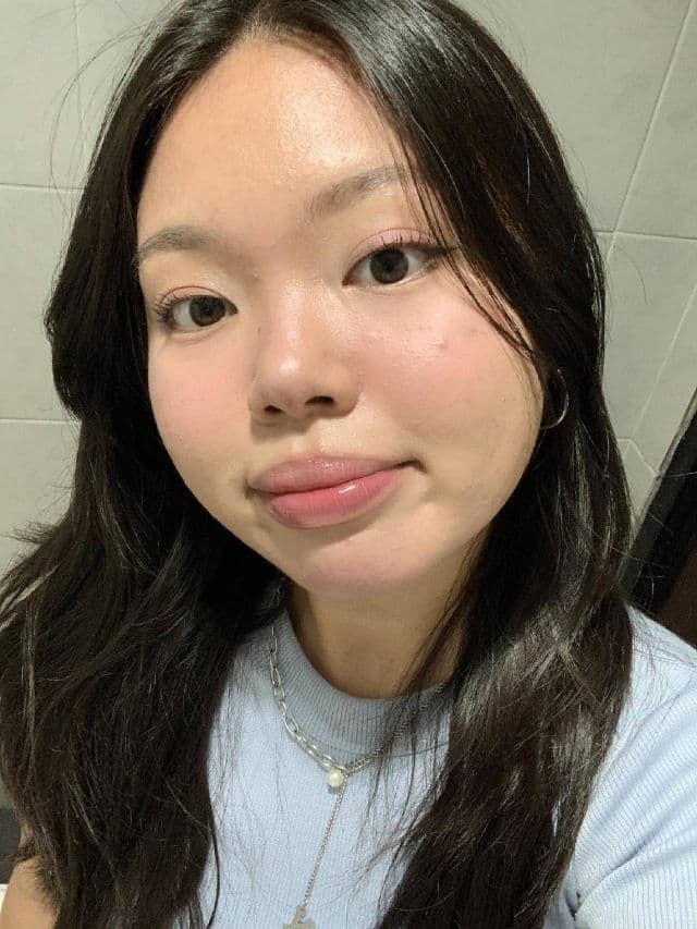 Flortte I Am Super Beauty Lipliner review photo by nyannieee