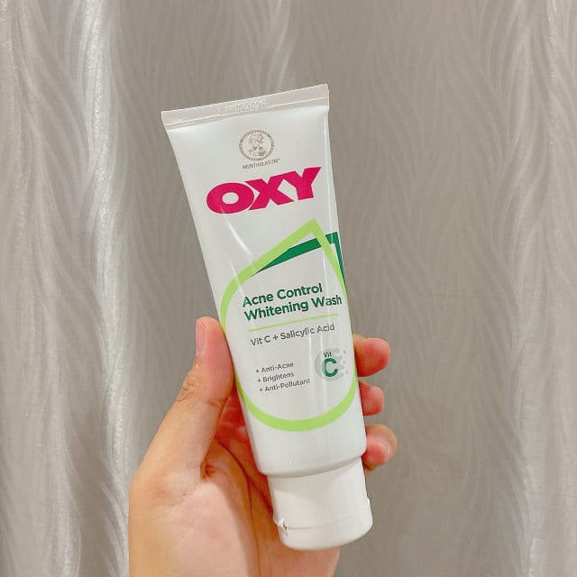 OXY Acne Control Whitening Wash review photo by MarinaRIN