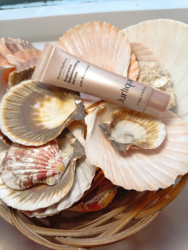 Jurlique Nutri-Define Supreme Rejuvenating Serum review photo by DesC
