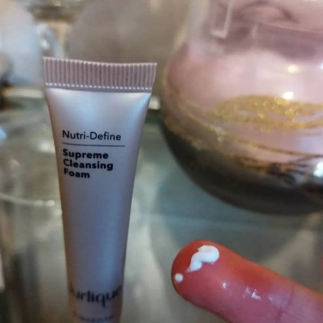 Jurlique Nutri-Define Supreme Cleansing Foam review photo by DesC