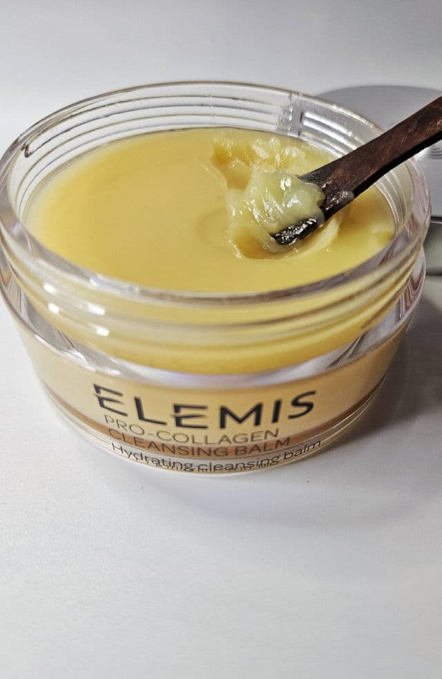 Elemis Pro-Collagen Cleansing Balm review photo by GlowByEmily