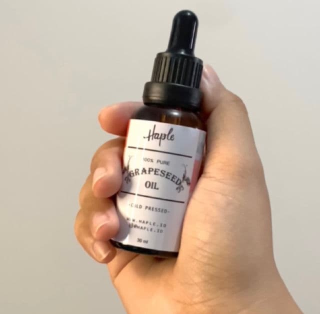 Haple Grapeseed Oil  review photo by NoraNoonaBeauty