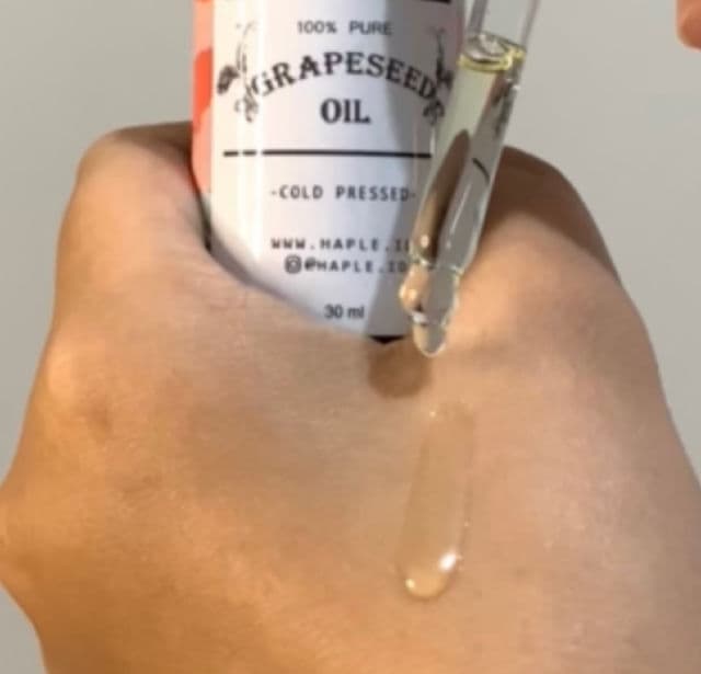 Haple Grapeseed Oil  review photo by NoraNoonaBeauty