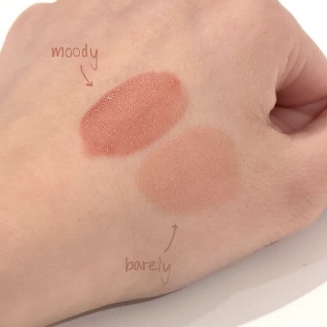 Dear Dahlia Moody review photo by xosieun