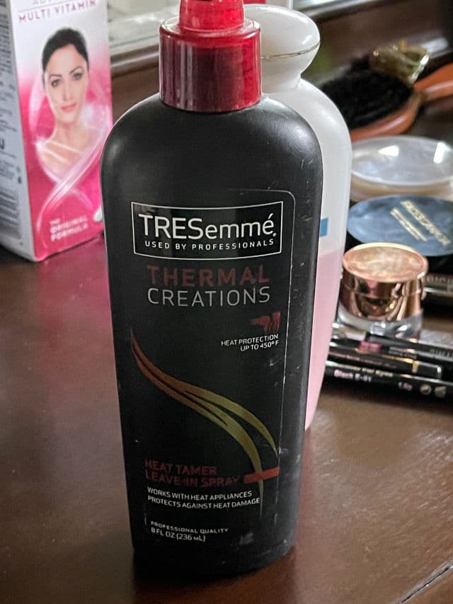 TRESemme Heat Tamer Spray review photo by Kelton