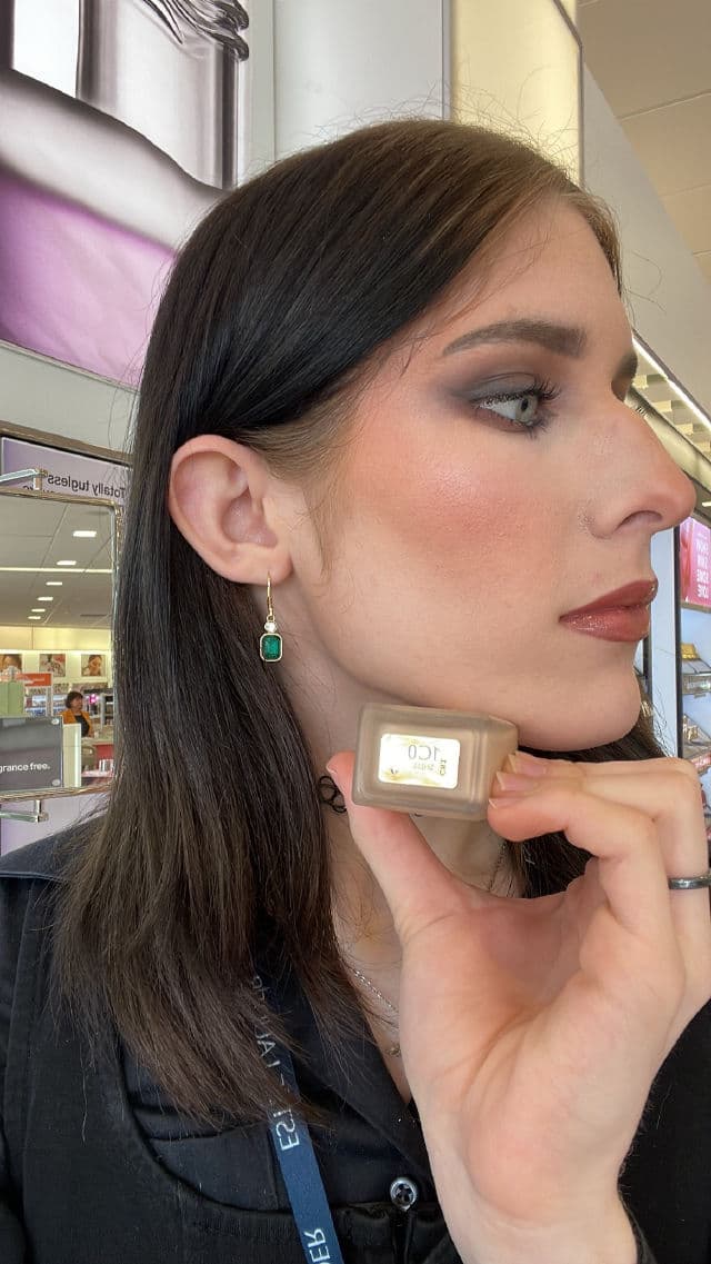 Estee Lauder Double Wear Stay-in-Place Foundation SPF 10 review photo by daisydoll