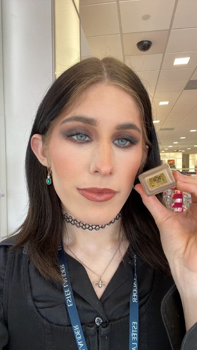 Estee Lauder Double Wear Stay-in-Place Foundation SPF 10 review photo by daisydoll