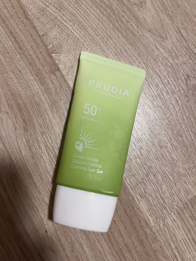 Green Grape Sebum Control Cooling Sun Gel SPF 50+/PA++++ product review