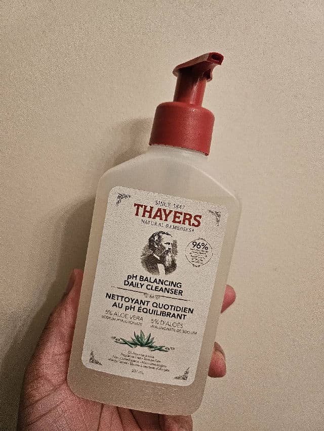 Thayers pH Balancing Gentle Cleanser review photo by TimeyxWimey