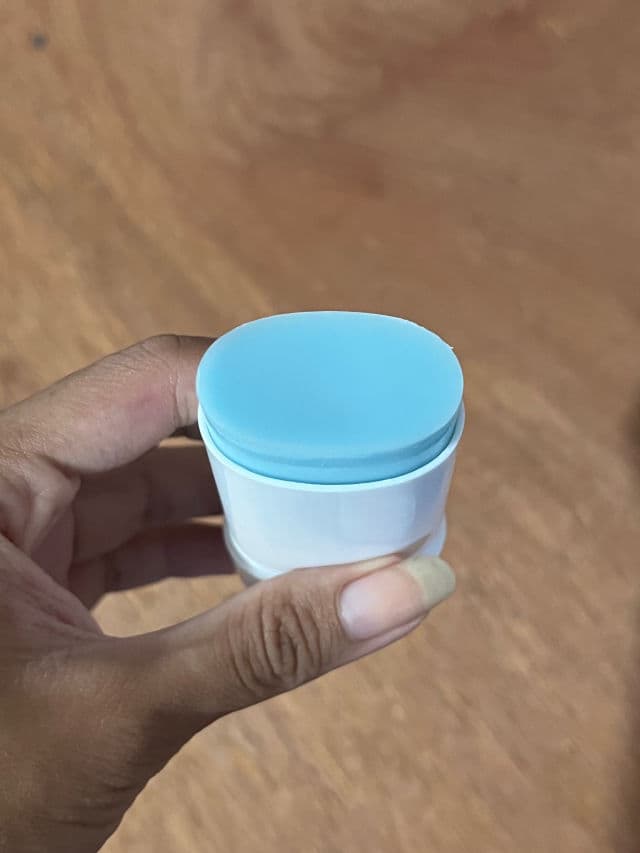 SKIN1004 Madagascar Centella Hyalu-Cica Silky-fit Sun Stick SPF50+ PA++++ review photo by Keaya