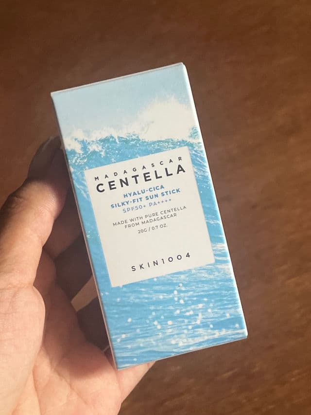 SKIN1004 Madagascar Centella Hyalu-Cica Silky-fit Sun Stick SPF50+ PA++++ review photo by Keaya