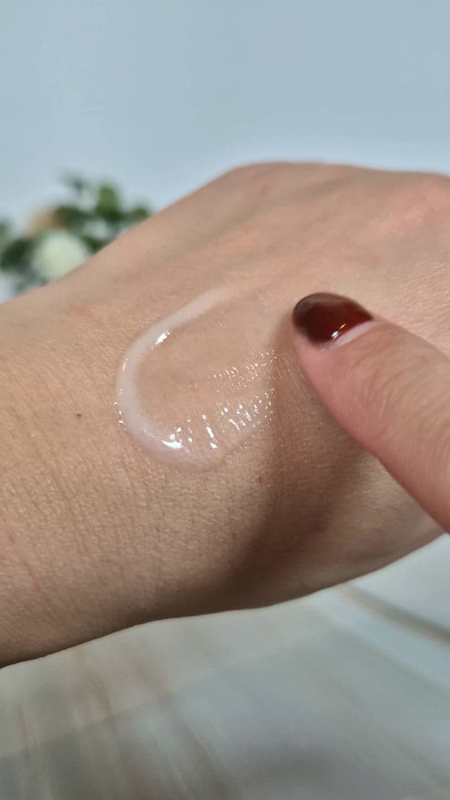 Eucerin Anti-Pigment Skin Perfecting Serum review photo by Iwona1