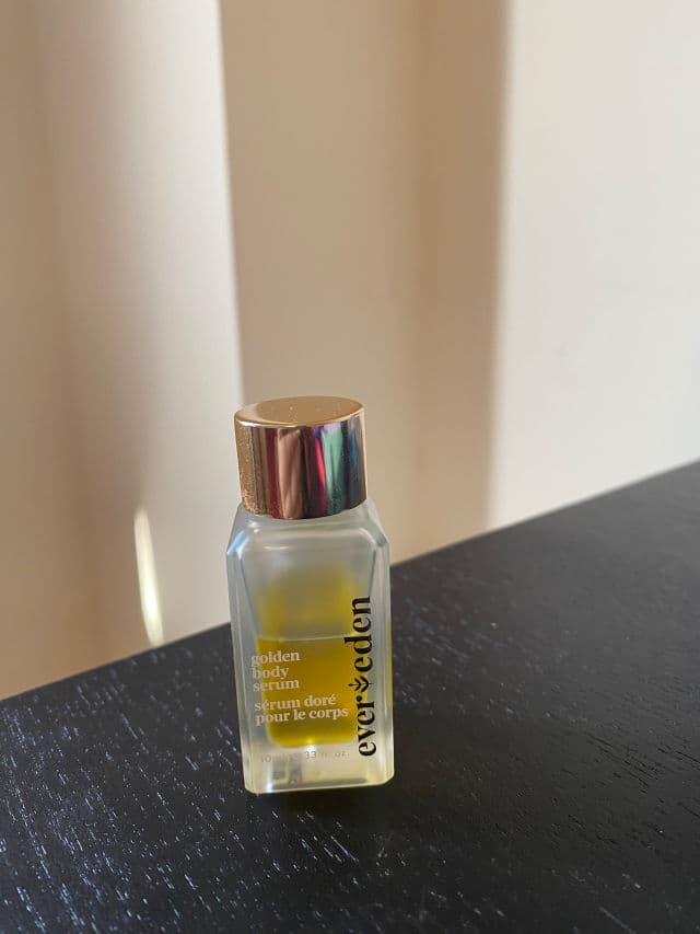 Evereden Golden Belly Serum review photo by Meren