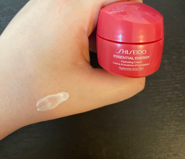Shiseido Essential Energy Hydrating Cream review photo by Meren