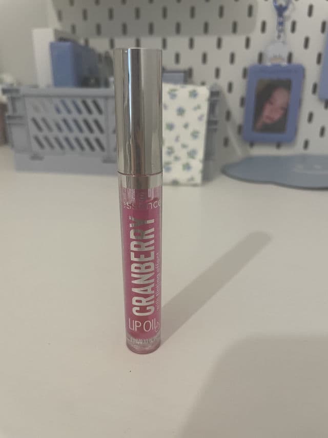 Essence Cranberry Lip Oil review photo by sanrionaky