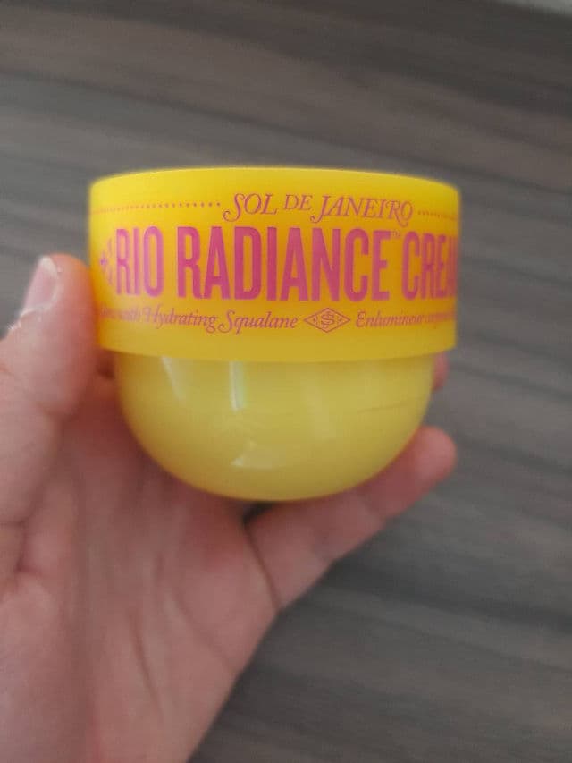 Sol de Janeiro Rio Radiance Body Glow Cream review photo by skincarewithsara