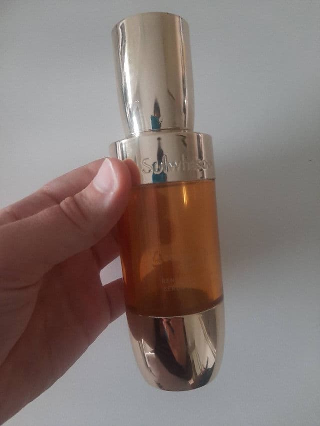 Sulwhasoo Concentrated Ginseng Renewing Serum Ex review photo by skincarewithsara