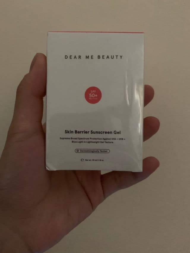 Dear Me Beauty Skin Barrier Sunscreen Gel SPF 50 PA++++ review photo by fmlcrps