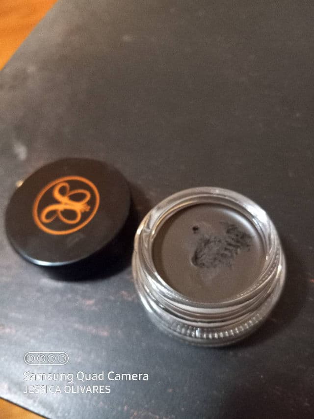 Anastasia Beverly Hills Dipbrow Pomade review photo by Jolivares1717